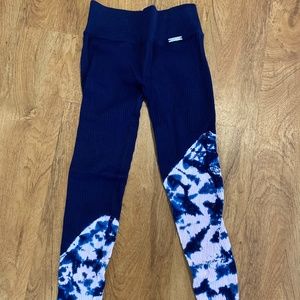 Bombshell Sportswear Tie Dye Seamless Leggings size M